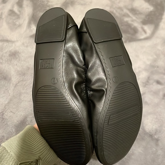 Time and Tru memory foam ballet flats - Picture 3 of 5